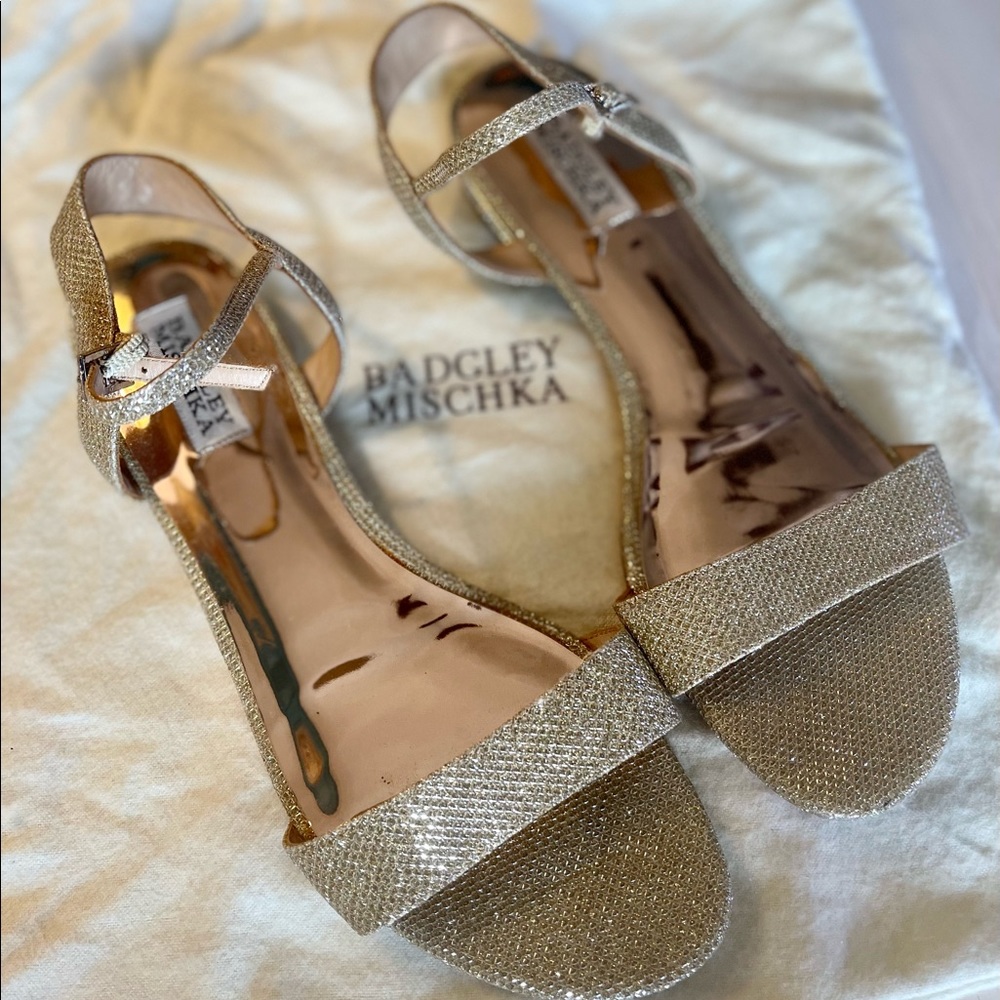 Gold Badgley Mischka sandals size 9